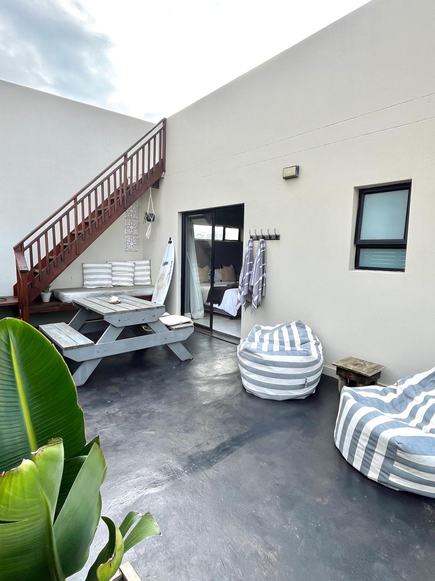 Lower Point Surf Studio Jeffreys Bay Εξωτερικό φωτογραφία
